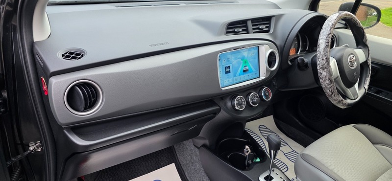 Used Toyota Yaris 2014 for sale - 76570746: Photo 23