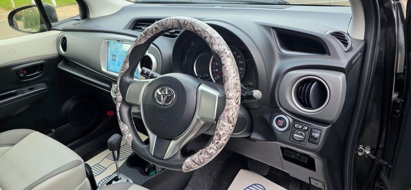 Used Toyota Yaris 2014 for sale - 76570746: Photo 24