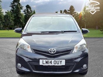 Used Toyota Yaris 2014 for sale - 76570746: Photo