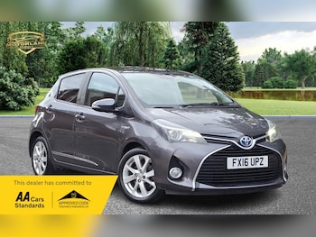 Used Toyota Yaris 2016 for sale - 79385616: Photo