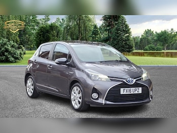 Used Toyota Yaris 2016 for sale - 79385616: Photo