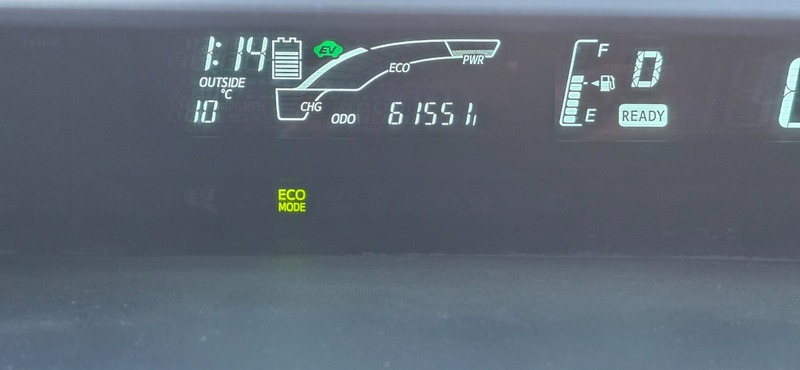 Used Toyota Yaris 2014 for sale - 77370387: Photo 32