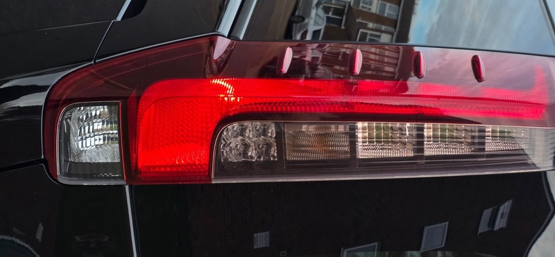 Used Toyota Noah 2014 for sale - 76570748: Photo 15