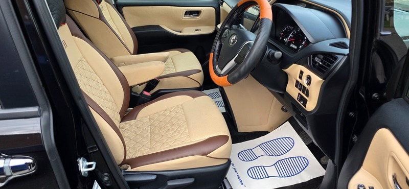 Used Toyota Noah 2014 for sale - 76570748: Photo 17