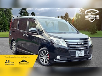 2014 - 2.0L PETROL AUTO 7 SEATS 5 DR