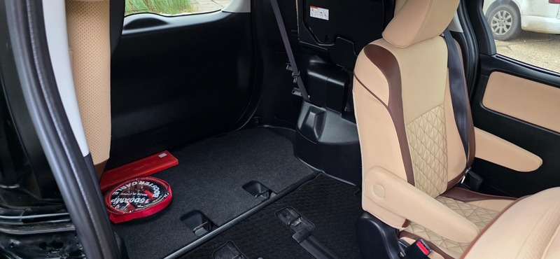 Used Toyota Noah 2014 for sale - 76570748: Photo 23