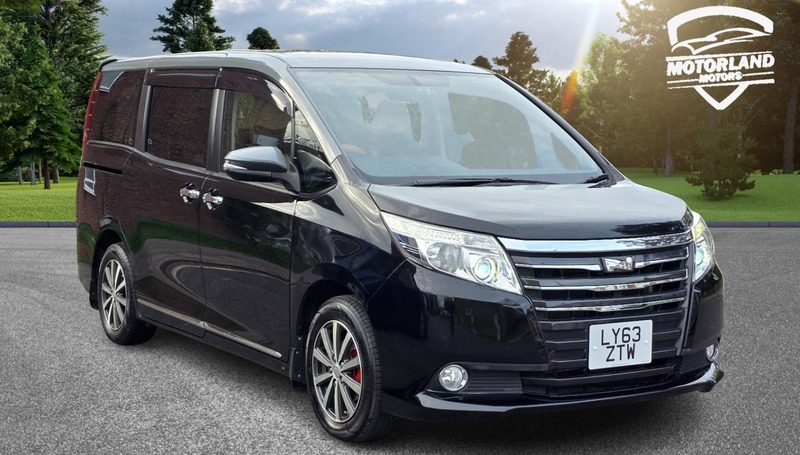 Used Toyota Noah 2014 for sale - 76570748: Photo 3