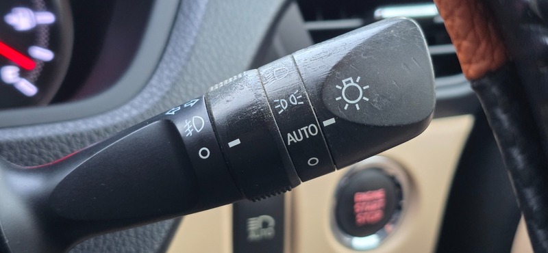 Used Toyota Noah 2014 for sale - 76570748: Photo 39