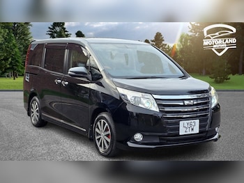 Used Toyota Noah 2014 for sale - 76570748: Photo