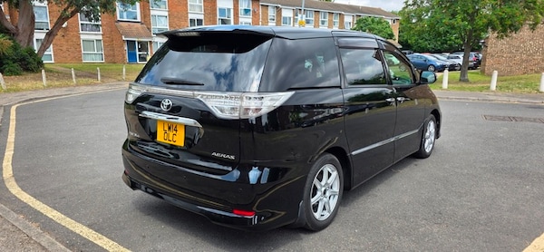 Used Toyota Estima 2014 for sale - 74931022: Photo 15