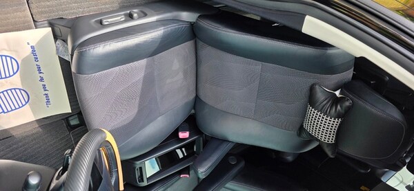 Used Toyota Estima 2014 for sale - 74931022: Photo 21