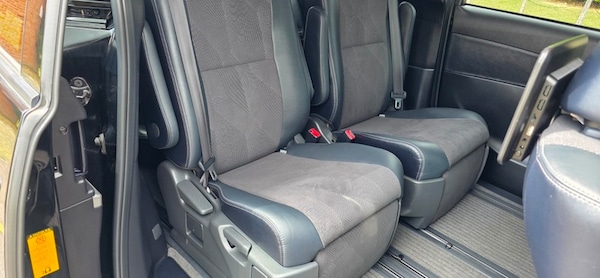Used Toyota Estima 2014 for sale - 74931022: Photo 24
