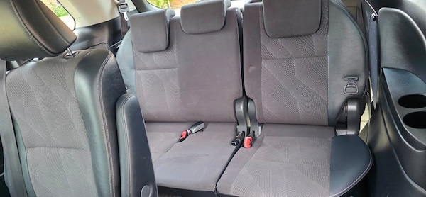 Used Toyota Estima 2014 for sale - 74931022: Photo 30