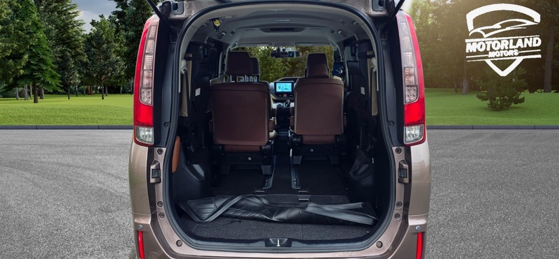 Used Toyota Noah 2014 for sale - 76631110: Photo 21