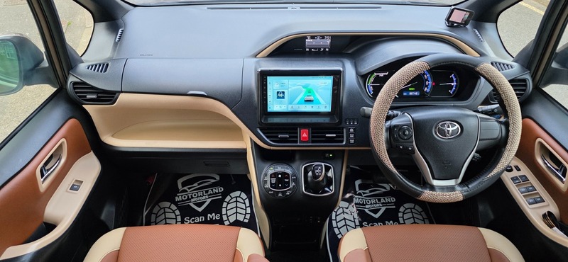 Used Toyota Noah 2014 for sale - 76631110: Photo 31