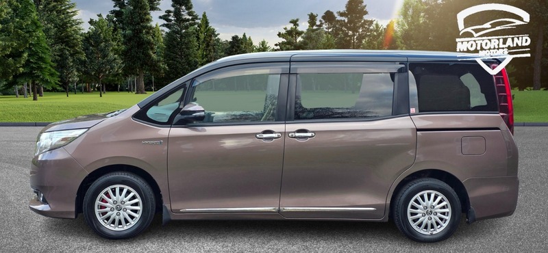 Used Toyota Noah 2014 for sale - 76631110: Photo 6