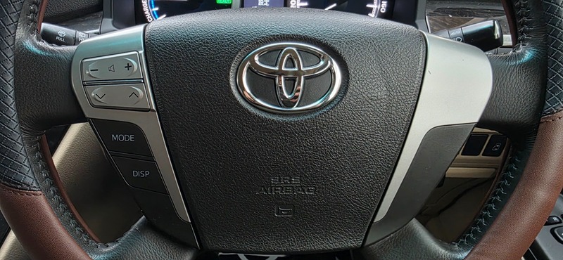 Used Toyota Vellfire 2012 for sale - 77720715: Photo 38