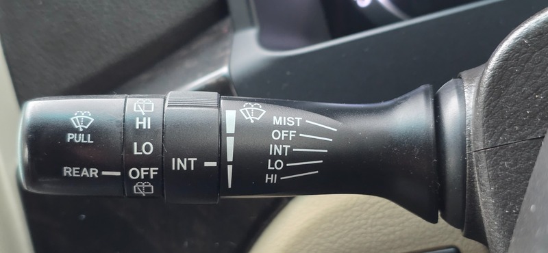 Used Toyota Vellfire 2012 for sale - 77720715: Photo 42