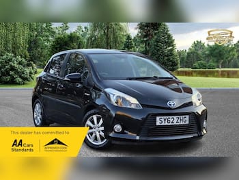 Used Toyota Yaris 2013 for sale - 79739113: Photo