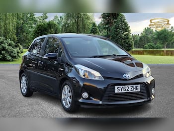 Used Toyota Yaris 2013 for sale - 79739113: Photo