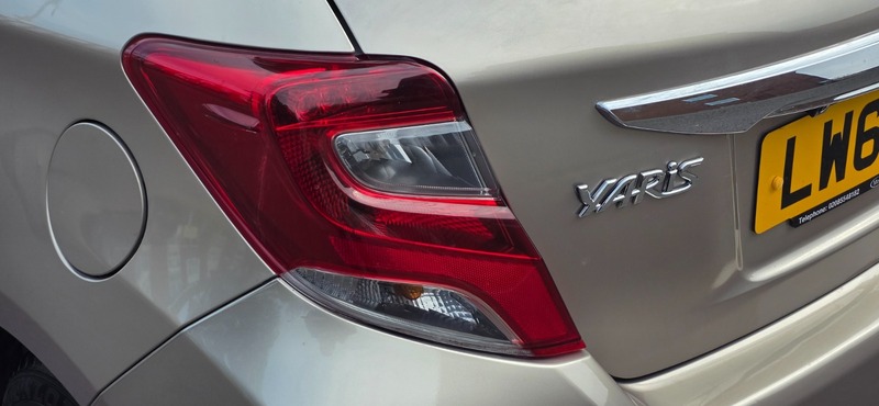 Used Toyota Yaris 2015 for sale - 76605362: Photo 14