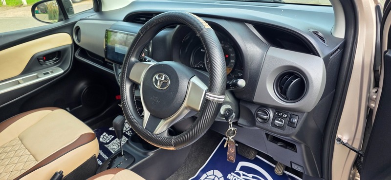 Used Toyota Yaris 2015 for sale - 76605362: Photo 25