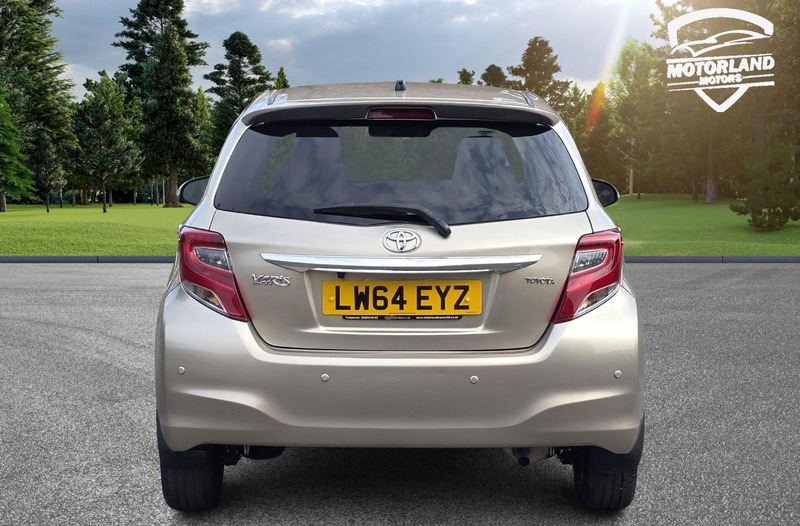 Used Toyota Yaris 2015 for sale - 76605362: Photo 8