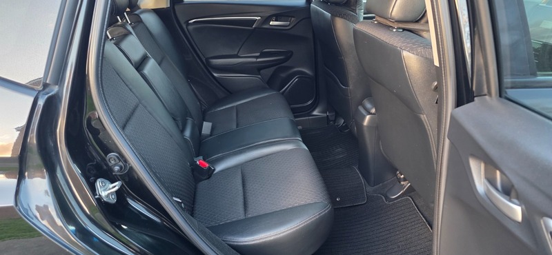 Used Honda Jazz 2014 for sale - 76784637: Photo 19