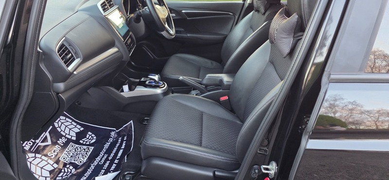 Used Honda Jazz 2014 for sale - 76784637: Photo 24