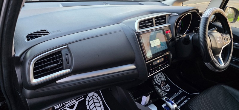 Used Honda Jazz 2014 for sale - 76784637: Photo 26