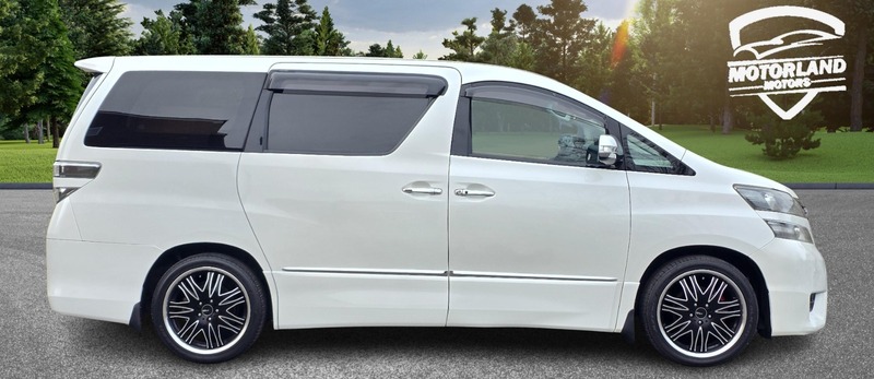 Used Toyota Vellfire 2011 for sale - 76784675: Photo 10