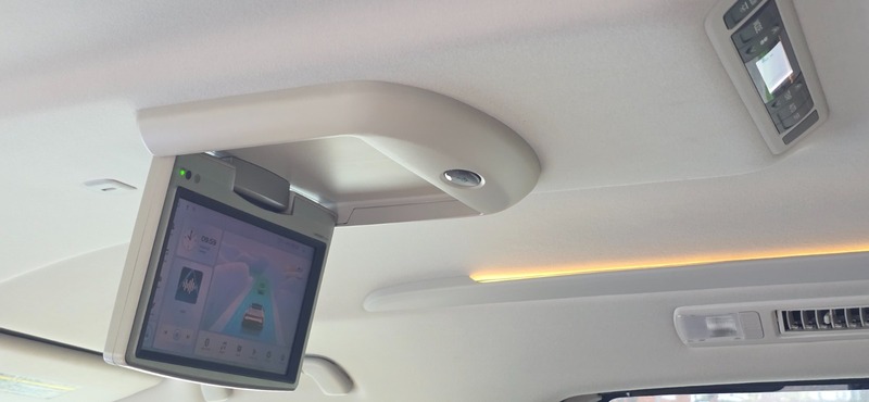 Used Toyota Vellfire 2011 for sale - 76784675: Photo 29