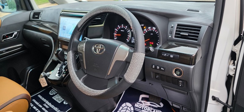 Used Toyota Vellfire 2011 for sale - 76784675: Photo 33