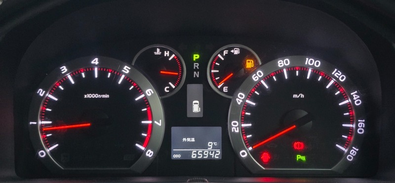 Used Toyota Vellfire 2011 for sale - 76784675: Photo 37