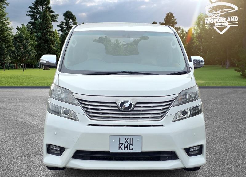 Used Toyota Vellfire 2011 for sale - 76784675: Photo 4