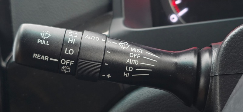 Used Toyota Vellfire 2011 for sale - 76784675: Photo 41