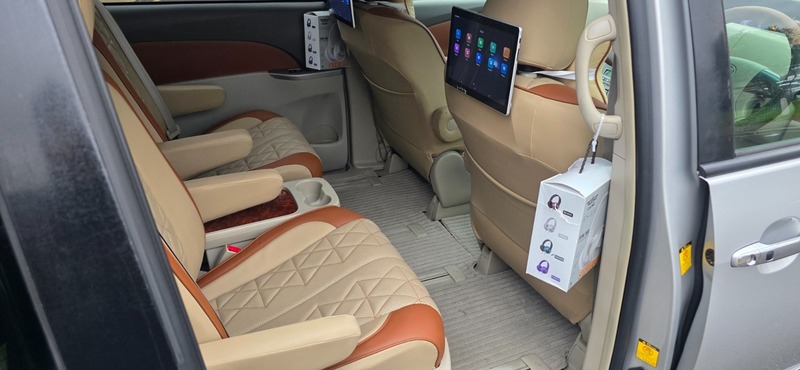 Used Toyota Estima 2010 for sale - 76570752: Photo 19