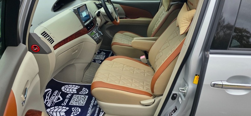 Used Toyota Estima 2010 for sale - 76570752: Photo 27