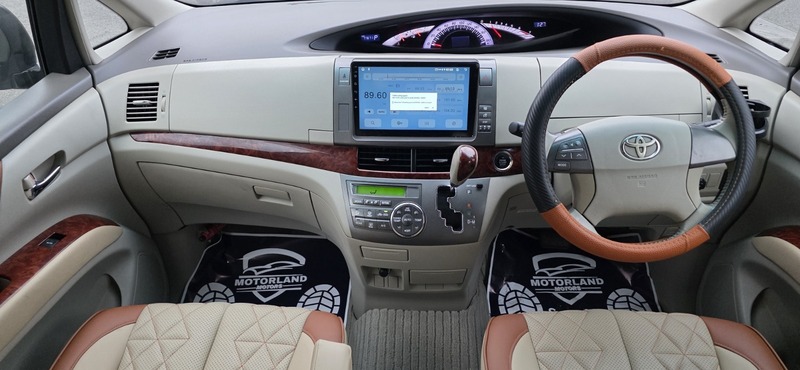 Used Toyota Estima 2010 for sale - 76570752: Photo 32