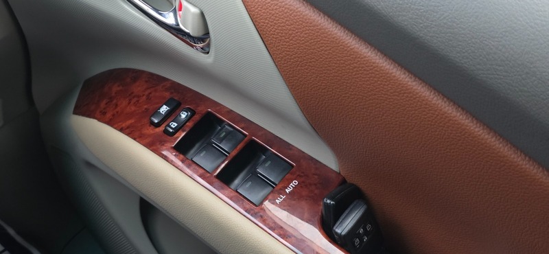 Used Toyota Estima 2010 for sale - 76570752: Photo 47