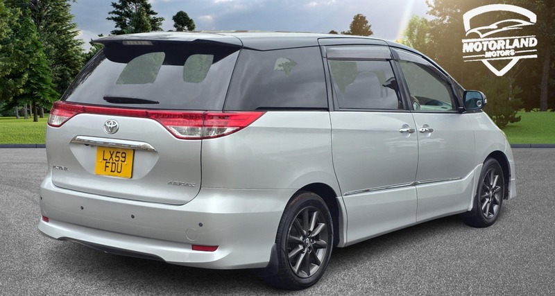 Used Toyota Estima 2010 for sale - 76570752: Photo 9