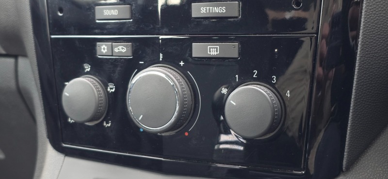 Used Vauxhall Zafira 2014 for sale - 76148455: Photo 29