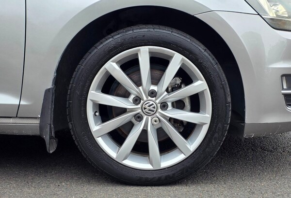 Used Volkswagen Golf 2014 for sale - 76185875: Photo 14