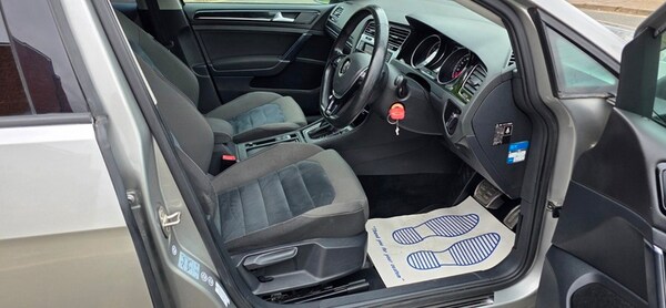 Used Volkswagen Golf 2014 for sale - 76185875: Photo 15