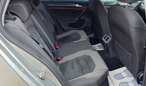 Used Volkswagen Golf 2014 for sale - 76185875: Photo 16