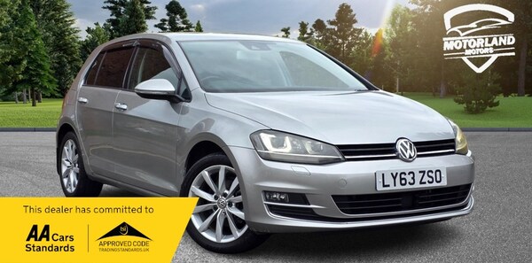 Used Volkswagen Golf 2014 for sale - 76185875: Photo 1