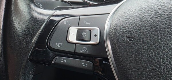 Used Volkswagen Golf 2014 for sale - 76185875: Photo 30