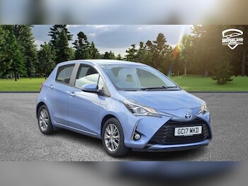Used Toyota Yaris 2017 for sale - 78242189: Photo