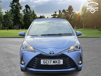 Used Toyota Yaris 2017 for sale - 78242189: Photo