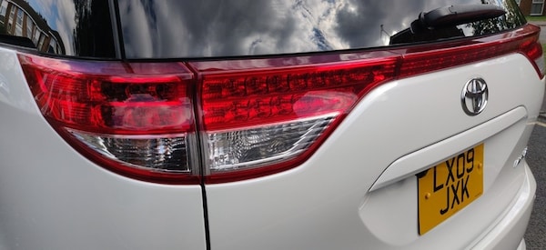 Used Toyota Estima 2009 for sale - 73662142: Photo 11